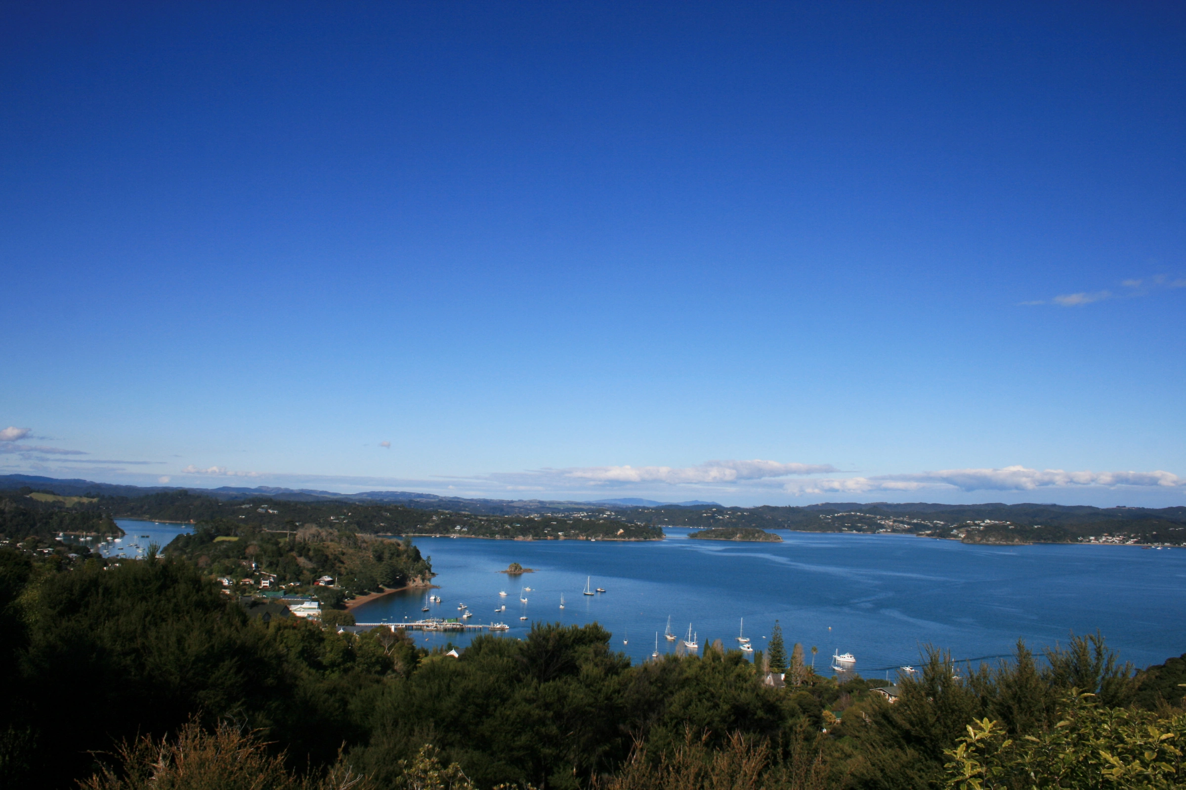 Russel,_Bay_of_Islands[1].webp